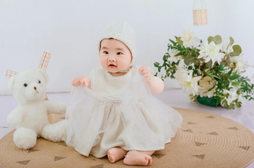 深圳宝宝在妈妈肚子里